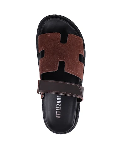 Женские шлепанцы Attizzare кожаные коричневые - фото 2 - Miraton