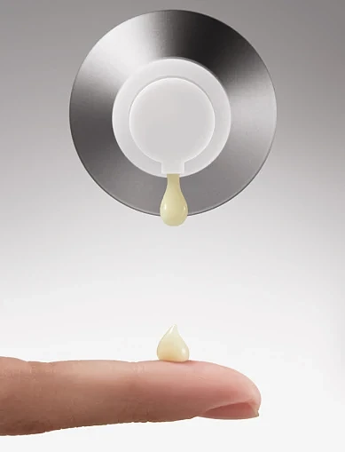 Відновлювальна сироватка з ретинолом Skin Lab SKIN&LAB Retinol Repair Serum, 30 ml(SKIN&LAB Retinol Repair Serum 30 ml Відновлювальна) - фото 3 - Miraton