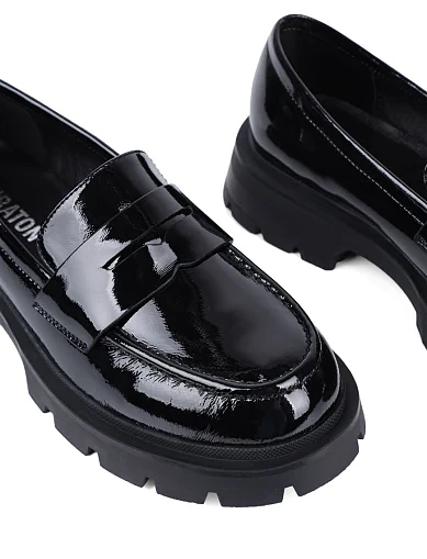 Жіночі туфлі MIRATON з наплаку чорні(2029-6-1) - фото 5 - Miraton