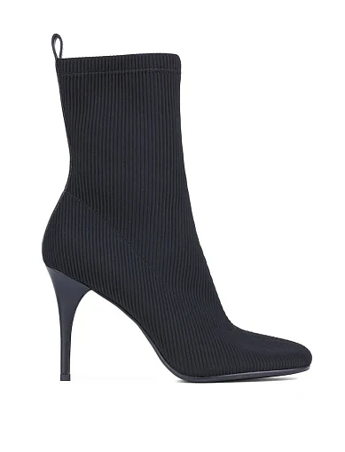 Женские ботинки MIRATON тканевые черные - фото 1 - Miraton