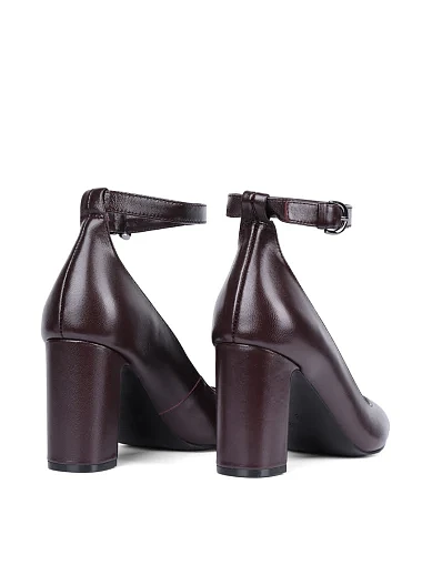 Женские туфли Attizzare кожаные бордовые - фото 4 - Miraton