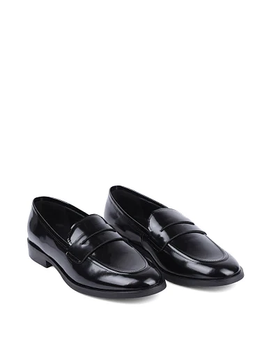 Жіночі туфлі MIRATON з масляної шкіри чорні(JC052-2A) - фото 3 - Miraton