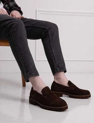 Мужские туфли лоферы замшевые коричневые - фото 2 - Miraton