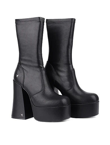 Женские ботинки WINDSOR SMITH кожаные черные - фото 2 - Miraton