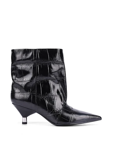 Женские ботинки MIRATON кожаные черные - фото 1 - Miraton