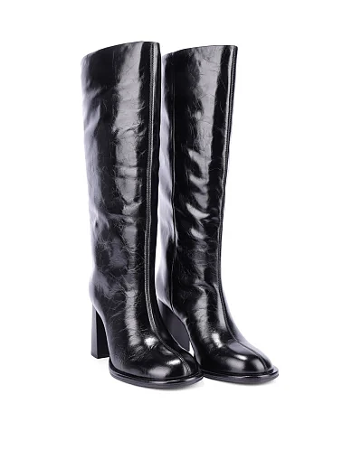 Женские сапоги из масляной кожи черные - фото 3 - Miraton