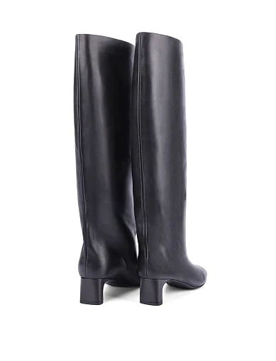 Женские сапоги кожаные черные - фото 4 - Miraton