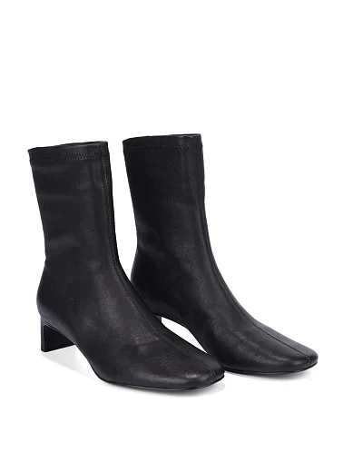 Жіночі черевики MIRATON шкіряні чорні(25009T-02-01) - фото 3 - Miraton