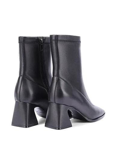 Жіночі черевики MIRATON шкіряні чорні(8009-10) - фото 4 - Miraton