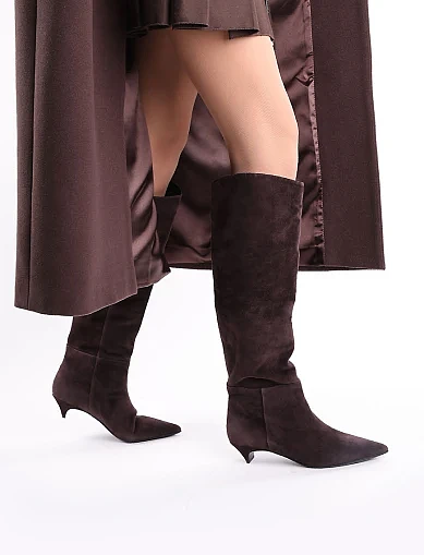 Женские сапоги MIRATON велюровые коричневые - фото 2 - Miraton