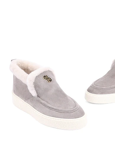 Женские ботинки лоферы замшевые серые - фото 2 - Miraton