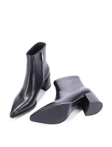 Женские ботинки Attizzare кожаные черные - фото 2 - Miraton