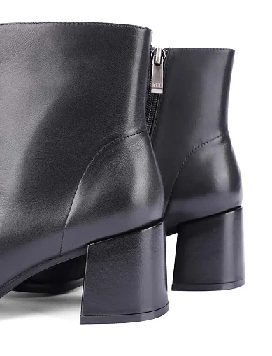 Женские ботинки Attizzare кожаные черные - фото 5 - Miraton