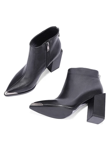 Женские ботинки Attizzare кожаные черные - фото 2 - Miraton