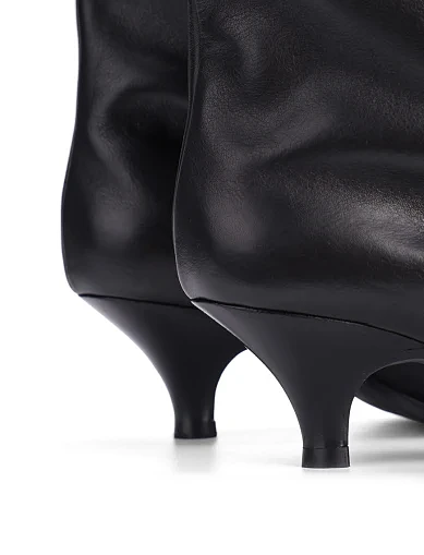 Женские сапоги Strategia кожаные черные - фото 2 - Miraton