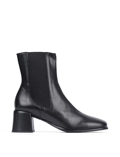 Женские ботинки Angel Alarcon кожаные черные - фото 1 - Miraton