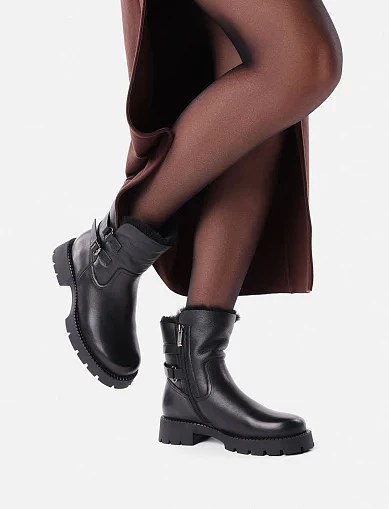 Жіночі черевики Attizzare чорні(010-911M) - фото 1 - Miraton