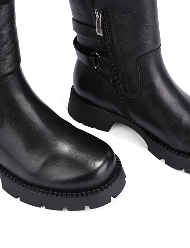 Жіночі черевики Attizzare чорні(010-911M) - фото 6 - Miraton
