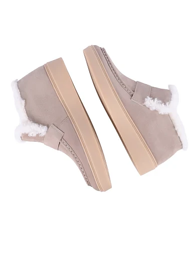 Женские ботинки лоферы Attizzare велюровые бежевые - фото 3 - Miraton