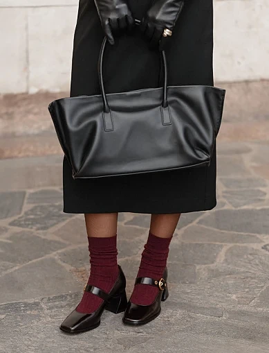 Жіноча сумка шкіряна чорна(3025) - фото 2 - Miraton