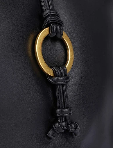 Женская сумка кожаная черная - фото 4 - Miraton