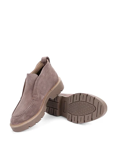 Женские ботинки лоферы Attizzare велюровые бежевые - фото 2 - Miraton