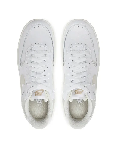 Женские кеды Nike Gamma Force кожаные молочного цвета - фото 4 - Miraton