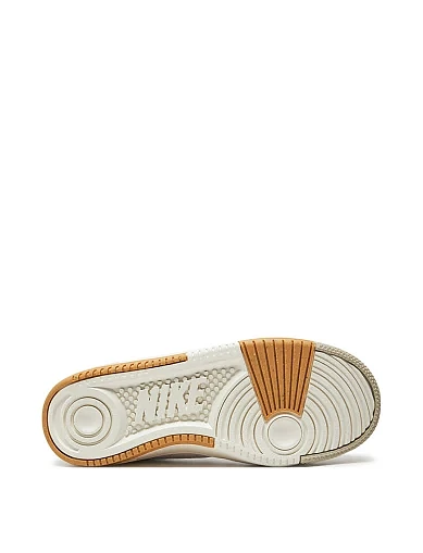 Женские кеды Nike Gamma Force кожаные молочного цвета - фото 5 - Miraton