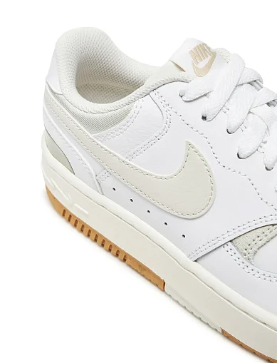 Женские кеды Nike Gamma Force кожаные молочного цвета - фото 6 - Miraton