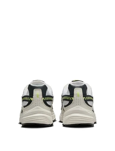 Женские кроссовки Nike Initiator из экокожи бежевые - фото 5 - Miraton