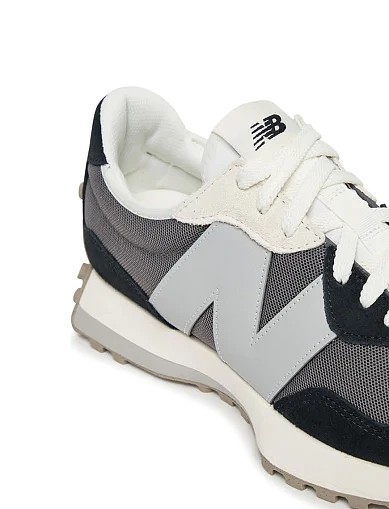 Женские кроссовки New Balance 327 замшевые черные - фото 6 - Miraton