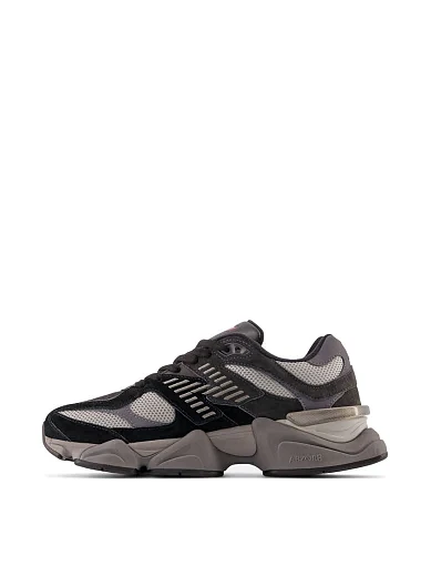 Кроссовки New Balance 9060 замшевые черные - фото 2 - Miraton