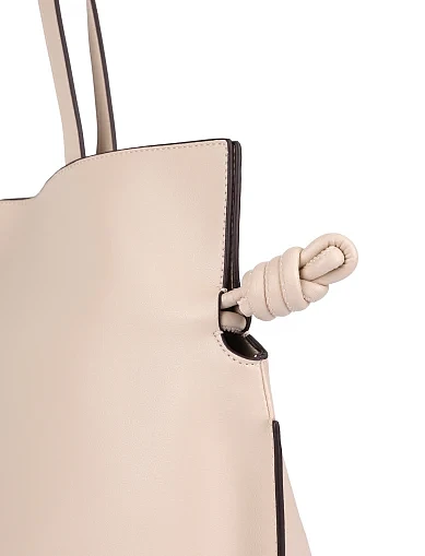 Женская сумка кожаная молочного цвета - фото 4 - Miraton