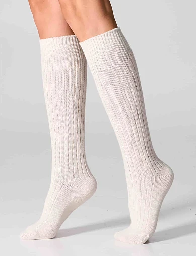 Гольфи жіночі з вовни мериноса з додаванням кашеміру молочні(KCM26 KNEE HIGH CASHEMERE MERINO) - фото 2 - Miraton