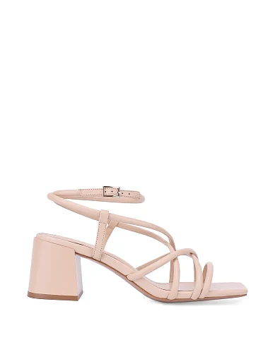 Босоножки Attizzare - фото 1 - Miraton