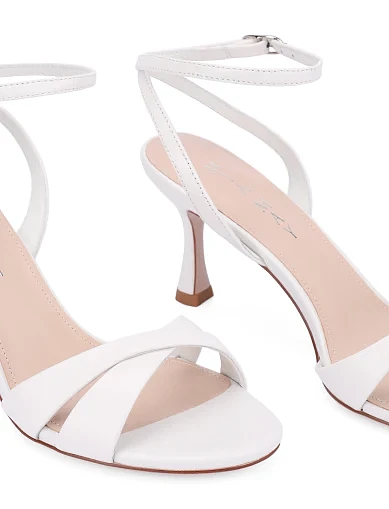 Босоножки MiaMay - фото 5 - Miraton