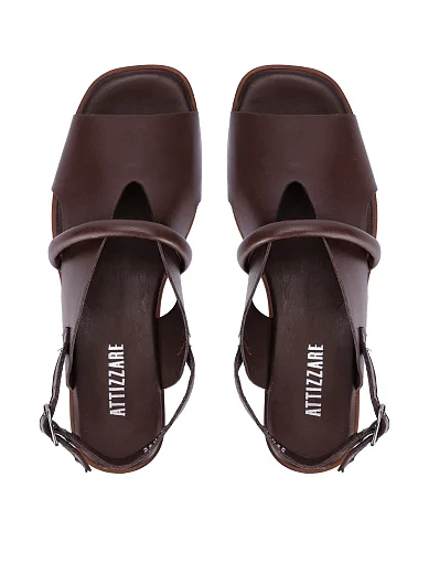 Женские сандалии кожаные коричневые - фото 2 - Miraton