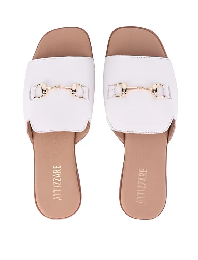 Жіночі шльопанці Attizzare шкіряні білі(120) - фото 2 - Miraton