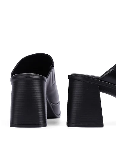 Жіночі сабо шкіряні чорні(050-901-M5-6Y) - фото 2 - Miraton