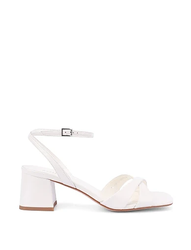 Жіночі босоніжки шкіряні білі(203-25134-006-1) - фото 1 - Miraton