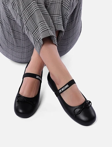 Женские балетки кожаные черные - фото 2 - Miraton