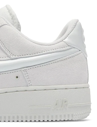 Жіночі кеди Nike W AIR FORCE 1 '07 TREND RM шкіряні білі(HV4406-100) - фото 9 - Miraton