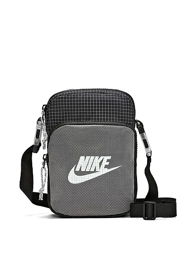 Сумка (спорт-бренд) Nike - фото 1 - Miraton