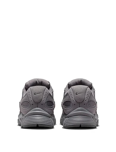 Чоловічі кросівки Nike V5 RNR текстильні сірі (II6292-006) - фото 5 - Miraton