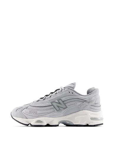 Женские кроссовки New Balance U10002LV кожаные серые - фото 2 - Miraton