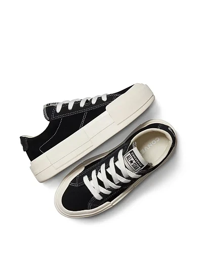 Женские кеды Converse Chuck Taylor All Star Cruise текстильные черные - фото 4 - Miraton