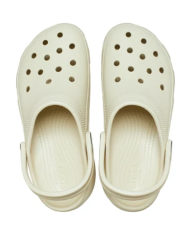 Женские сабо Crocs Classic Platform Clog резиновые молочного цвета - фото 4 - Miraton