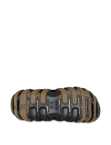 Мужские сабо Crocs Echo Clog резиновые черные - фото 4 - Miraton