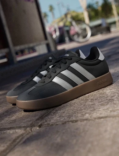 Жіночі кеди Adidas BARREDA чорні шкіряні(JP5960) - фото 7 - Miraton