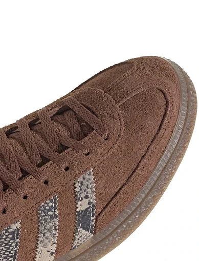 Жіночі кеди Adidas HANDBALL SPEZIAL W коричневі шкіряні(KI2165) - фото 7 - Miraton